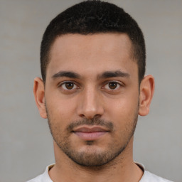André